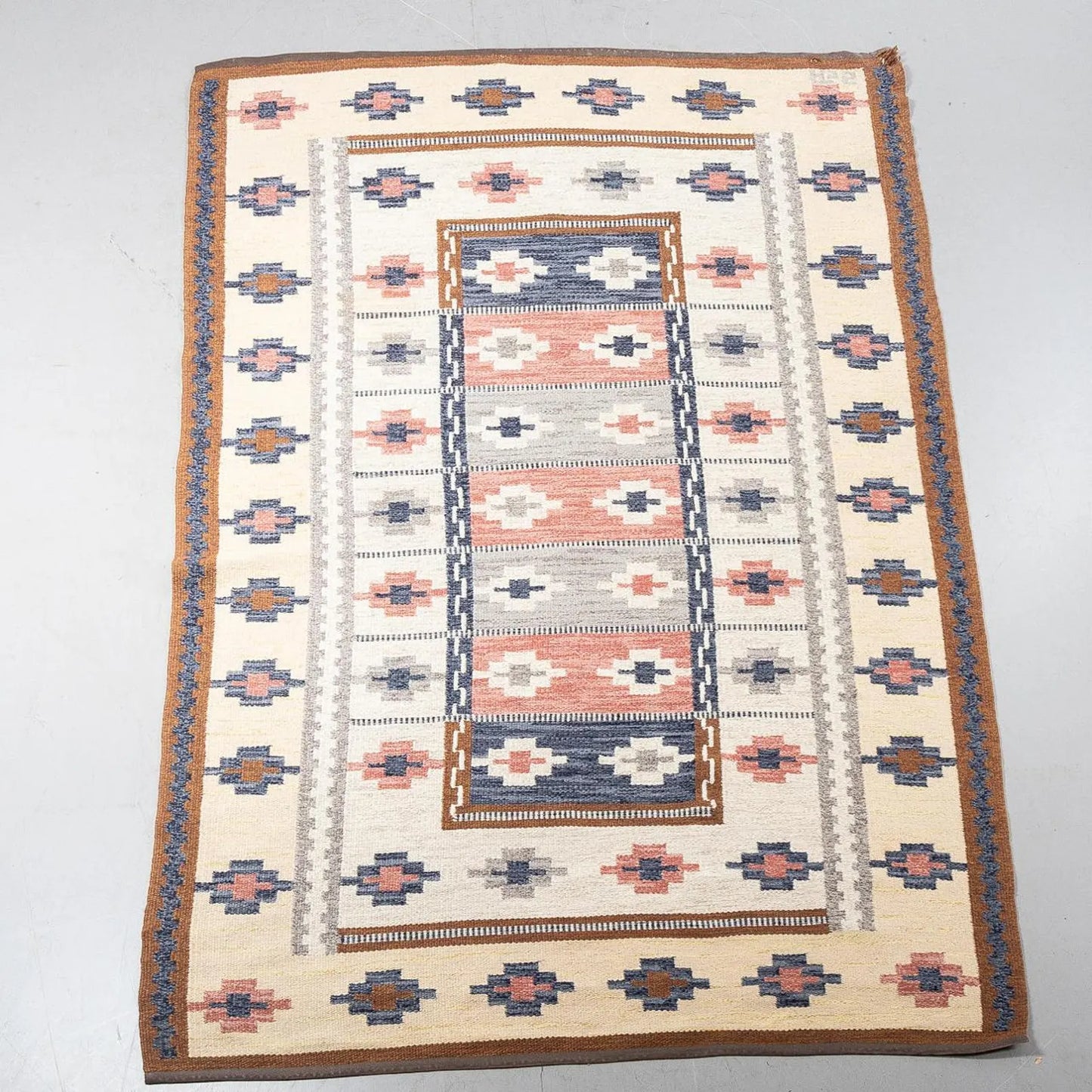 Vintage "Rococo" Flat Weave Rug by Anna-Greta Sjöqvist – Scandinavian Geometric Carpet – Handwoven Yarrow Area Rug