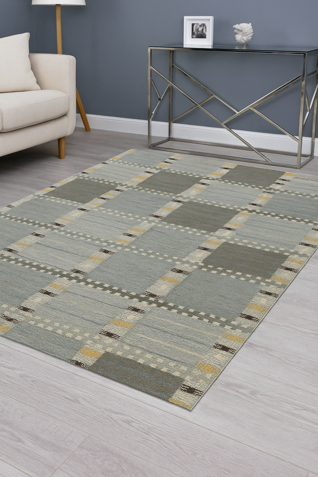 Anna Greta Sjoqvist Flatweave Carpet – Handwoven Wool Rug in Soft Greys | Scandinavian Style
